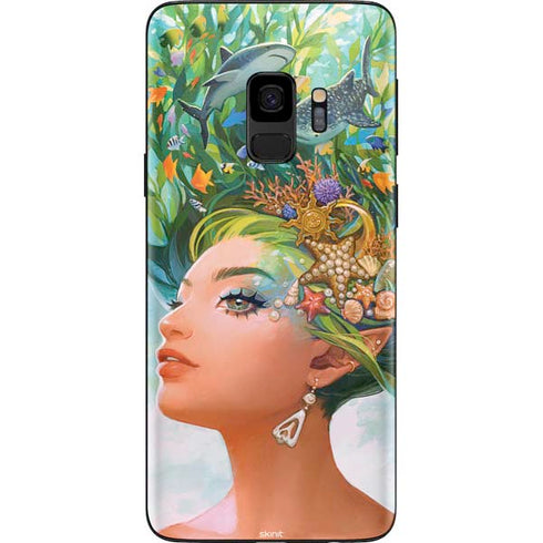 Mermaid with Sea Stars in Her Hair by Ivy Dolamore Galaxy S9 Skin